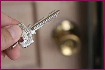 Metuchen NJ Locksmith Store Metuchen, NJ 732-723-8849 - 14-unlock-door